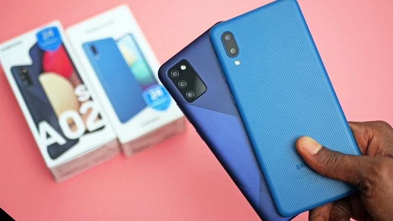 Samsung Galaxy A02 v&agrave; Galaxy A02s đều được l&agrave;m ho&agrave;n to&agrave;n 100% từ vật liệu nhựa Polycarbonate 